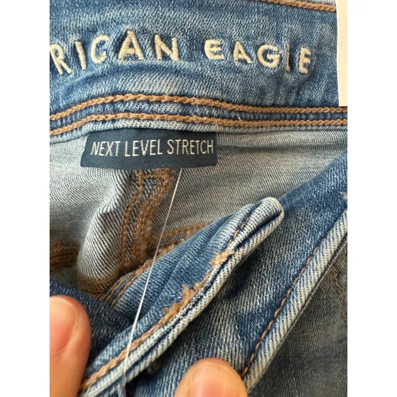 NEW Women's American Eagle Blue Jeans Size 2 - Picture 4 of 11